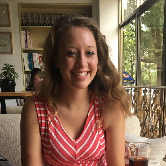 Meet your Posher, Haley - Picture 1 of 1